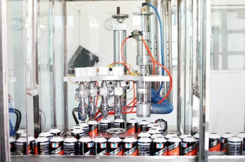 וילסון מעורב עמוקות בתעשיית אירוסול היופי